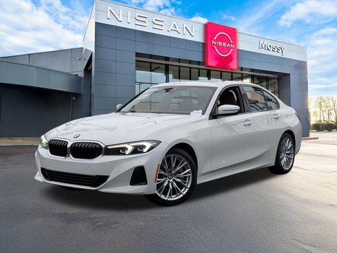 Used 2023 BMW 330i Sedan w/ Convenience Package image 1