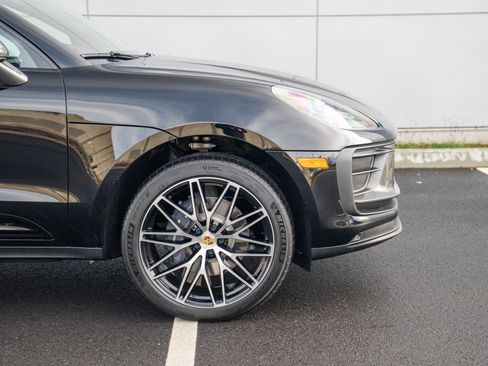New 2026 Porsche Macan Turbo AWD/4WD image 9