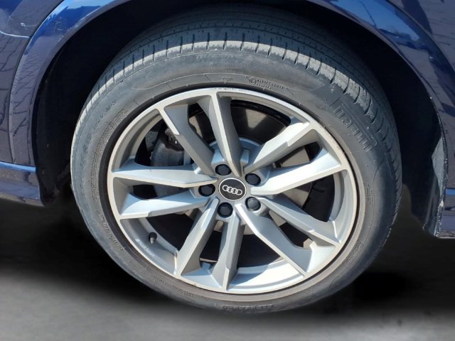 Used 2022 Audi Q3 2.0T Premium Plus w/ Premium Plus Package AWD/4WD image 17