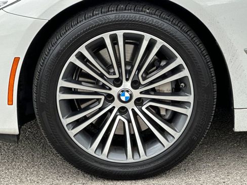 Used 2018 BMW 540i xDrive AWD/4WD image 31