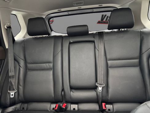 Used 2023 Nissan Rogue SV w/ SV Premium Package image 19