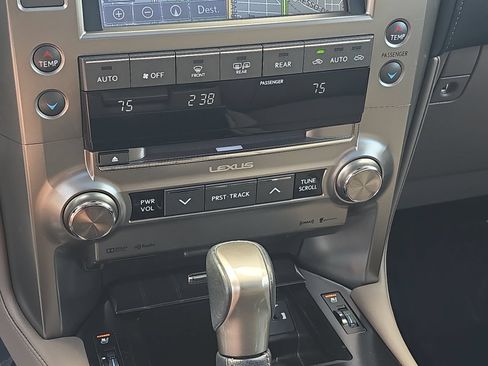 Used 2021 Lexus GX 460 Premium AWD/4WD image 28