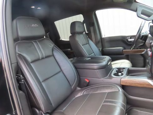 Used 2021 Chevrolet Silverado 1500 High Country w/ Safety Package II AWD/4WD image 26