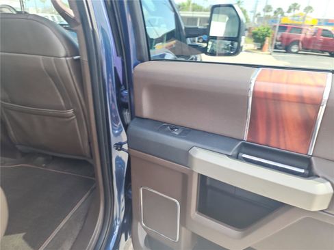 Used 2016 Ford F150 King Ranch w/ Equipment Group 601A Luxury image 29