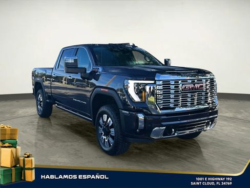New 2026 GMC Sierra 2500 Denali w/ Denali Reserve Package image 8