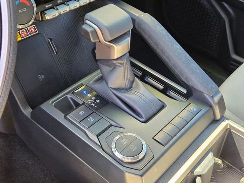 Certified 2025 Toyota Tacoma SR5 image 24