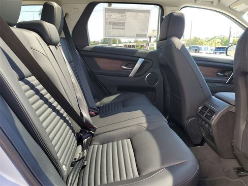 Certified 2024 Land Rover Discovery Sport S image 18