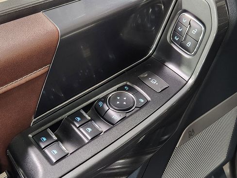 Used 2023 Ford F150 Lariat image 44