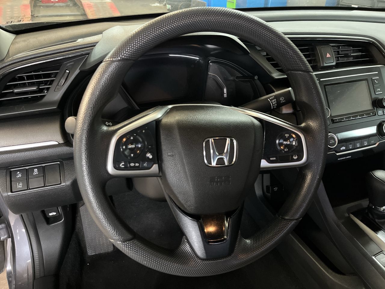 Used 2020 Honda Civic LX image 3