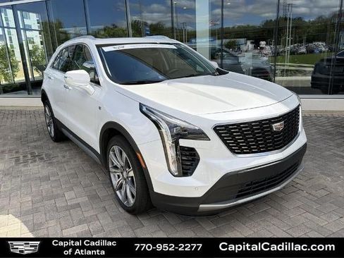 Certified 2023 Cadillac XT4 Premium Luxury FWD image 1