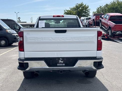 Used 2022 Chevrolet Silverado 1500 W/T RWD image 4