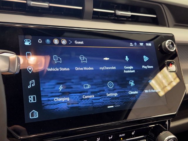 New 2027 Chevrolet Bolt LT w/ Comfort Package FWD image 19