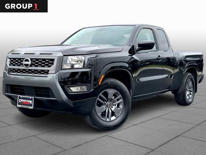 New 2025 Nissan Frontier SV w/ SV Convenience Package
