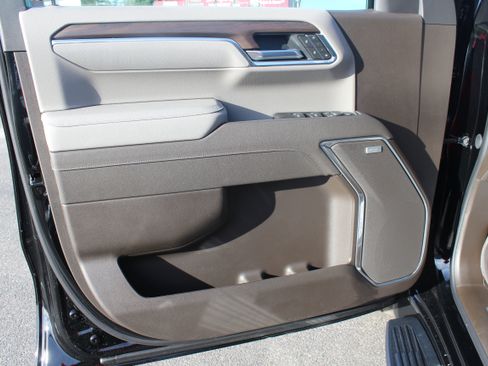 New 2026 GMC Sierra 1500 SLT w/ SLT Premium Plus Package image 32