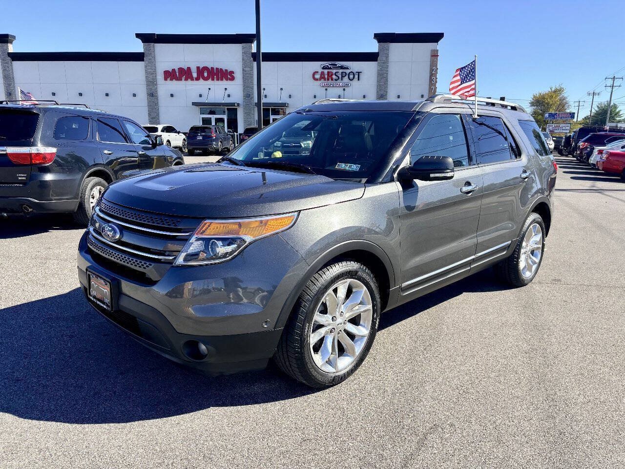 Used 2015 Ford Explorer Limited w/ Equipment Group 302A AWD/4WD image 2