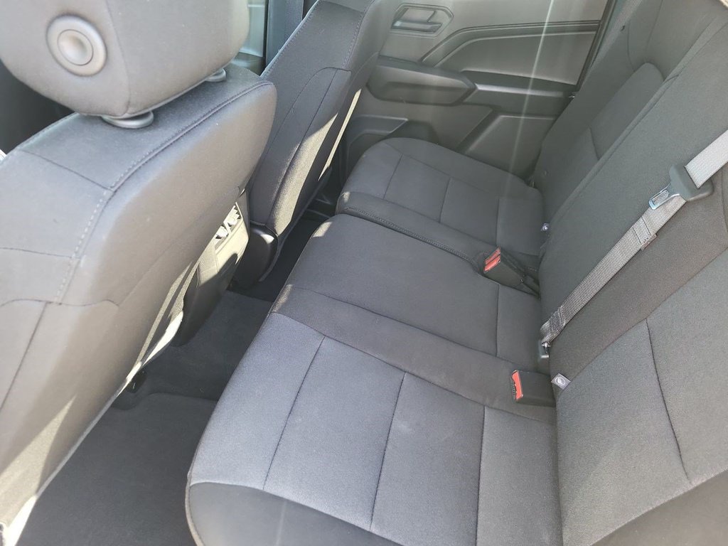 Used 2026 Chevrolet Colorado Trail Boss w/ LPO, Tailgate Decal Package AWD/4WD image 31