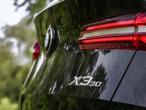 New 2025 BMW X3 xDrive30i w/ Premium Package image 4