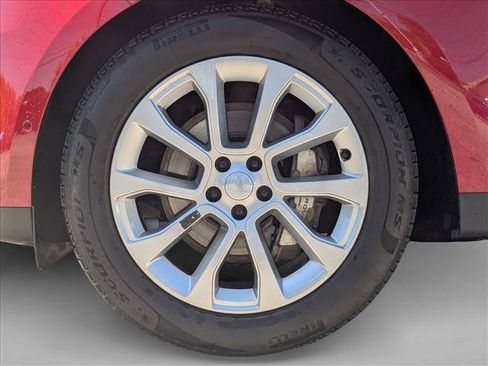 Used 2025 Land Rover Range Rover Sport SE AWD/4WD image 9