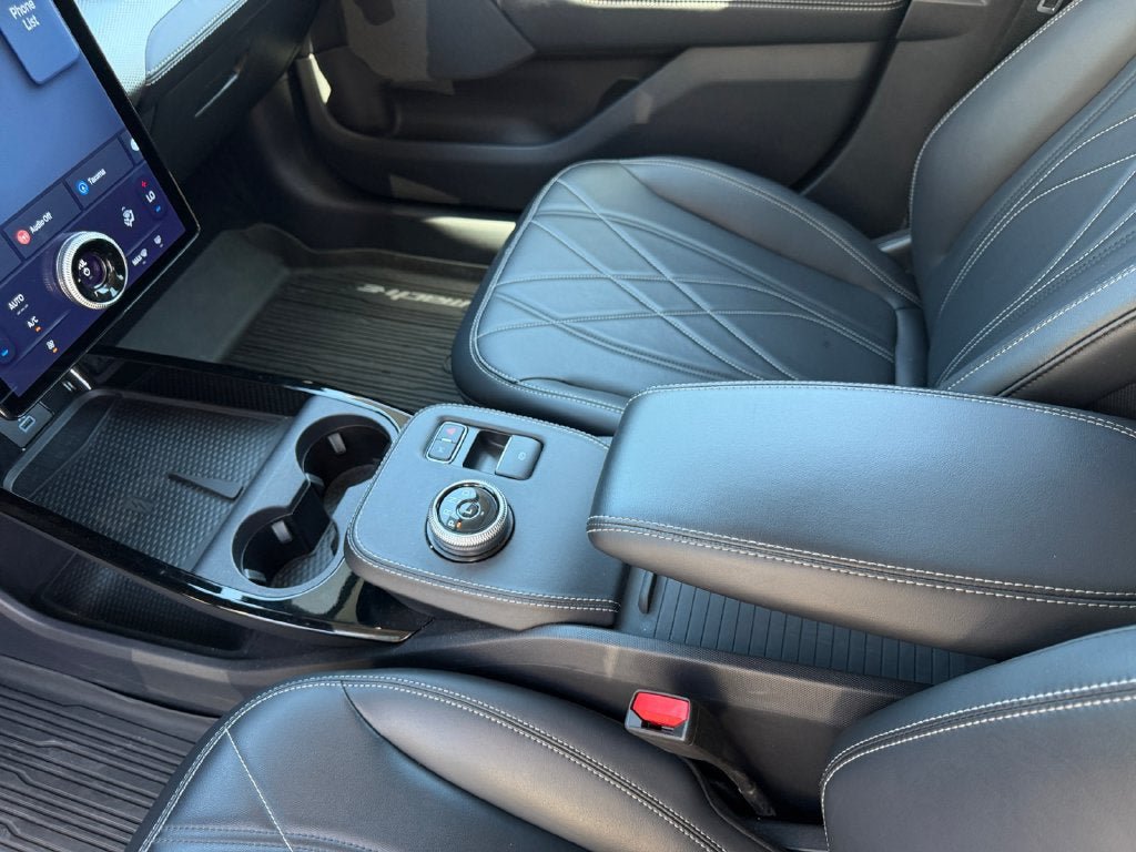 Certified 2023 Ford Mustang Mach-E Select AWD/4WD image 19
