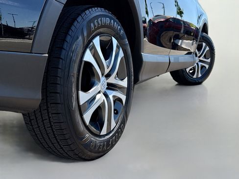 Used 2018 Toyota RAV4 LE w/ All Weather Liner Package AWD/4WD image 16