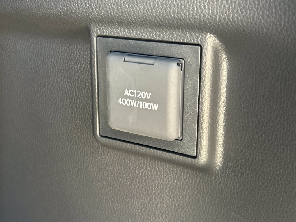 Used 2026 Lexus GX 550 AWD/4WD image 16