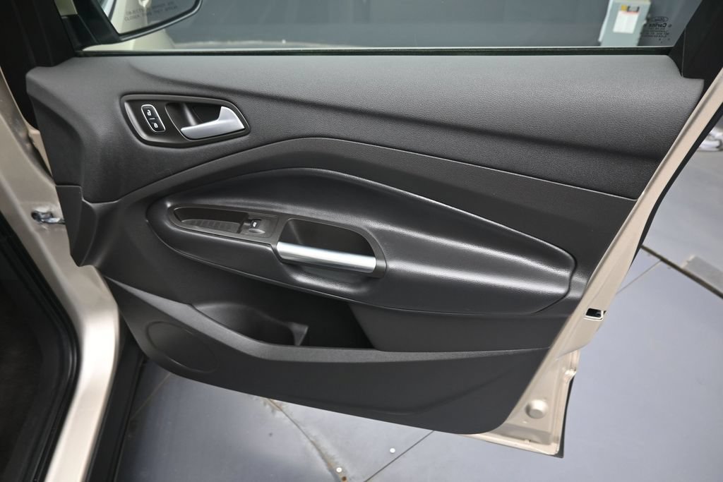 Used 2018 Ford Escape SE AWD/4WD image 31