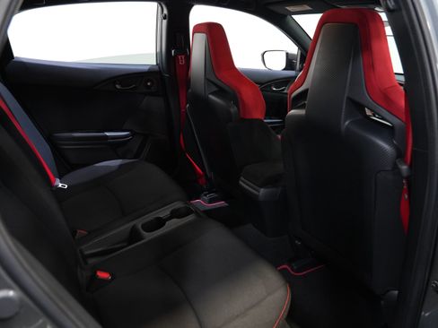 Used 2019 Honda Civic Type R image 38