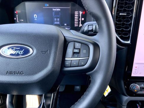 Used 2025 Ford Ranger XLT w/ Equipment Group 301A High RWD image 25