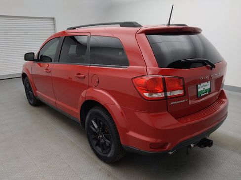Used 2019 Dodge Journey SE w/ Blacktop Package FWD image 5