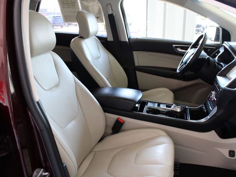 Used 2019 Ford Edge Titanium w/ Equipment Group 301A image 42