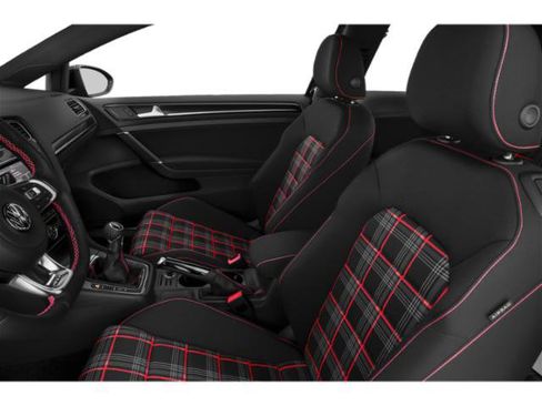 Used 2015 Volkswagen GTI SE FWD image 9
