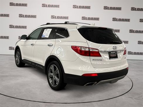 Used 2016 Hyundai Santa Fe SE w/ Option Group 02 image 3