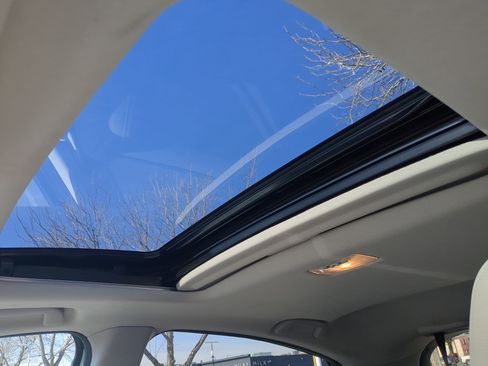 Used 2022 Honda HR-V EX-L image 19