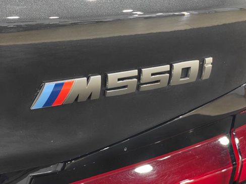 Used 2022 BMW M550i xDrive AWD/4WD image 85