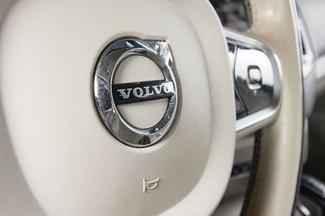 Used 2021 Volvo XC90 T6 Inscription w/ Protection Package Premier AWD/4WD image 8