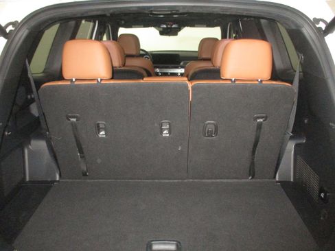 Used 2024 Kia Telluride SX Prestige X-Pro AWD/4WD image 10
