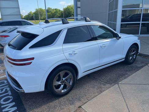 Used 2026 Genesis GV70 2.5T image 11