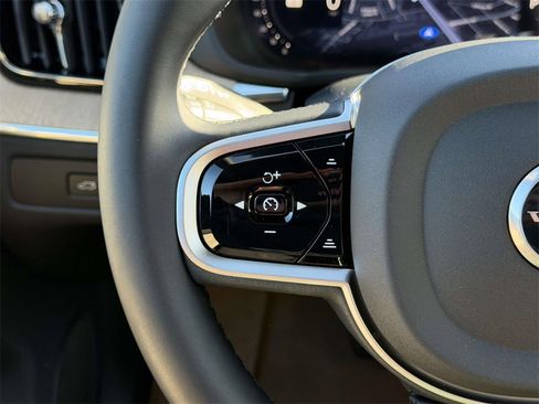 New 2026 Volvo XC60 B5 Plus w/ Protection Package Premier image 8