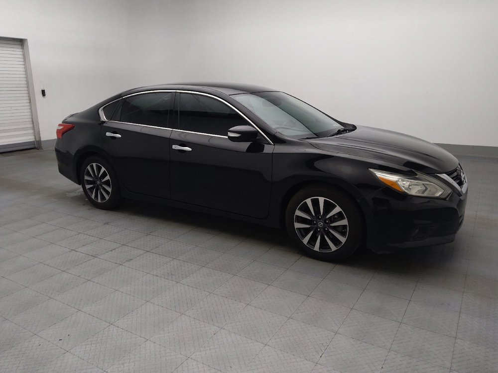 Used 2017 Nissan Altima 2.5 SL FWD image 11