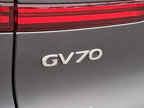 Certified 2026 Genesis GV70 3.5T Sport Prestige AWD/4WD image 29