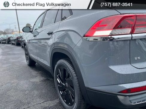 New 2026 Volkswagen Atlas Cross Sport SE AWD/4WD image 8