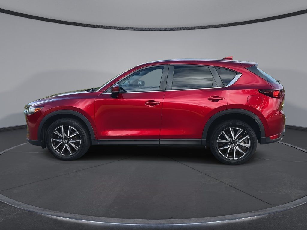 Used 2018 MAZDA CX-5 Touring w/ Preferred Equipment Package FWD image 5