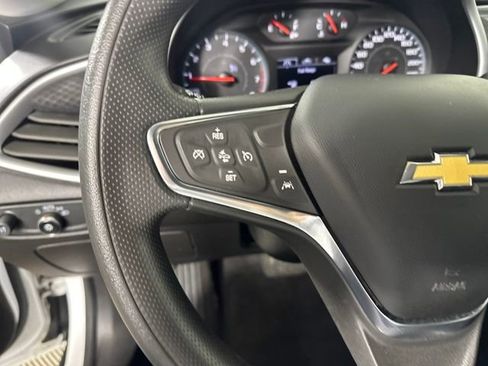 Used 2023 Chevrolet Malibu LT image 15