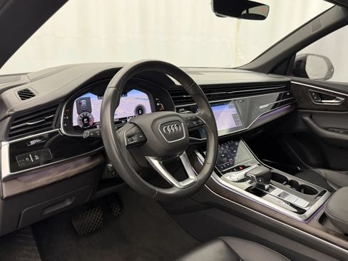 Used 2019 Audi Q8 Prestige AWD/4WD image 9