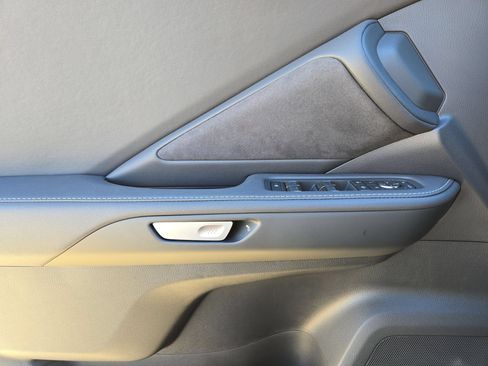 New 2026 Lexus TX 500h AWD image 15