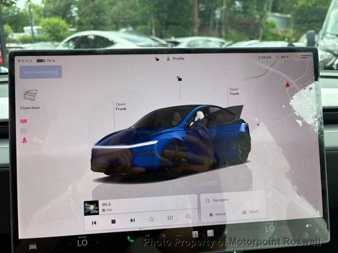 Used 2026 Tesla Model Y 2WD image 15