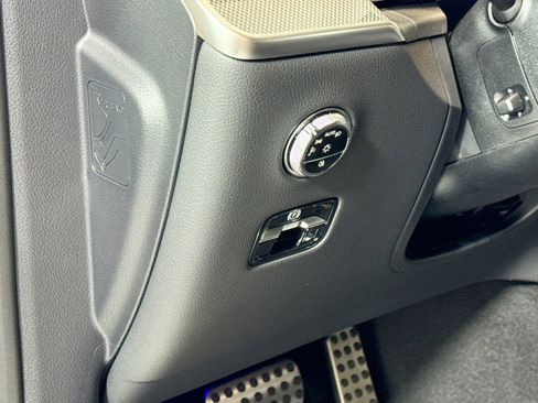 New 2026 Mercedes-Benz GLC 43 AMG AMG GLC 43 4MATIC SUV image 12