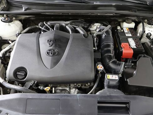Used 2020 Toyota Camry XSE FWD image 21