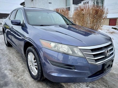 Used 2012 Honda Crosstour EX image 2