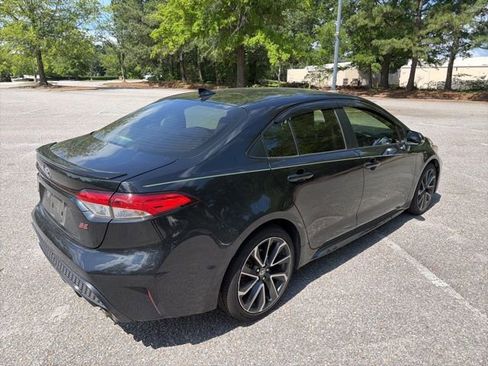 Used 2022 Toyota Corolla SE FWD image 5